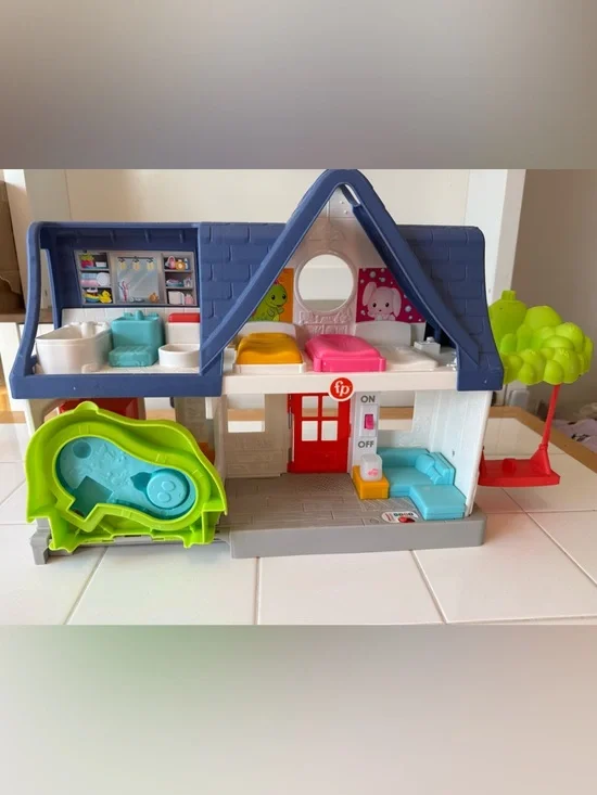 Fisher-Price Little People Friends Together Play House Lights & Sounds Learning - Picture 9 of 16